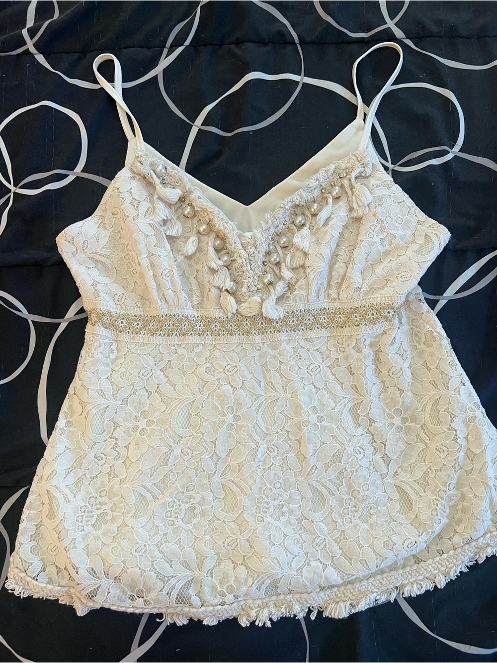 VENUS Cream Lace Fringe Cami